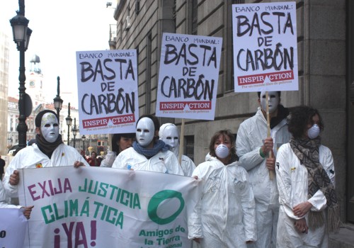activistas-piden-el-fin-de-las-inversiones-en-combustibles-fosiles