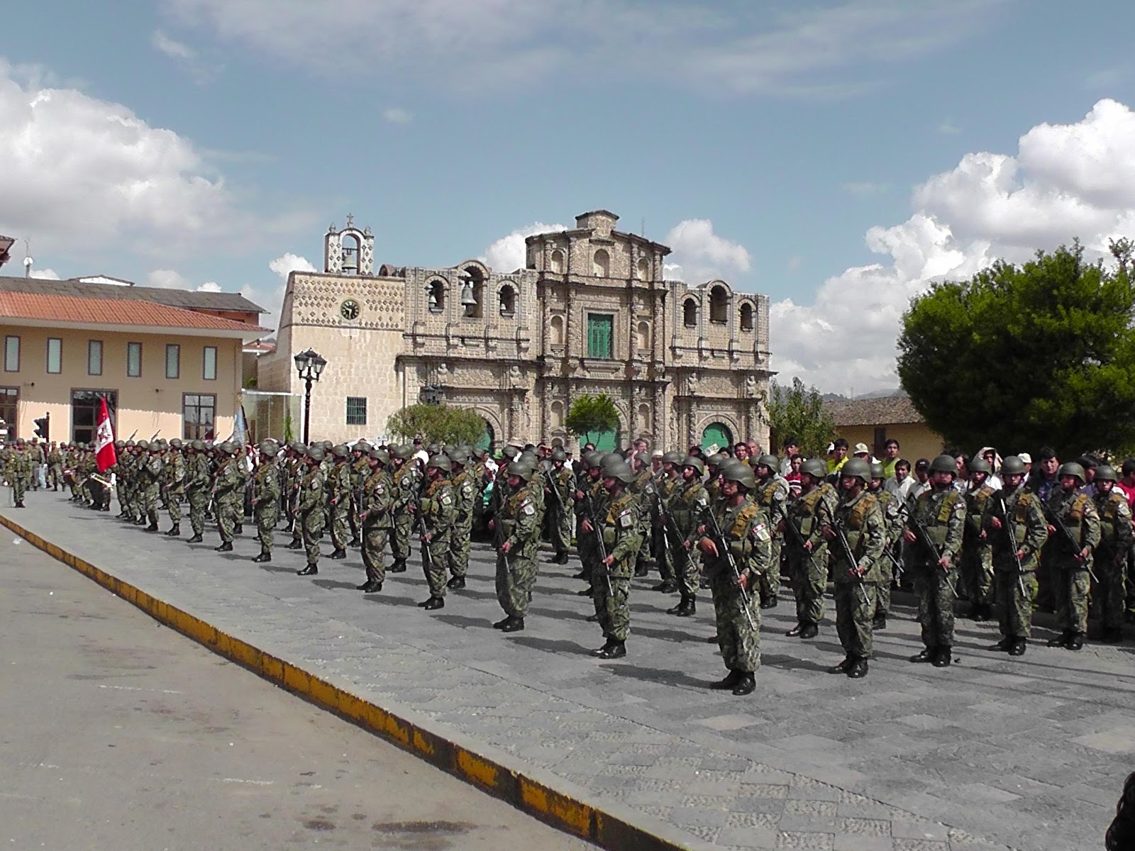 Militares