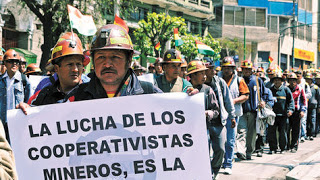 Asociados-Cooperativistas-protesta-Paz-septiembre LRZIMA20121017 0022 3