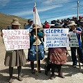 Peru Espinar Xstrata paro may12 mujeres2 120