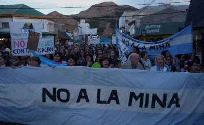 No A la Mina 2013