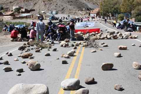 bloqueo challapata