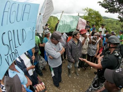 Pacto libre de mineria-ecuador