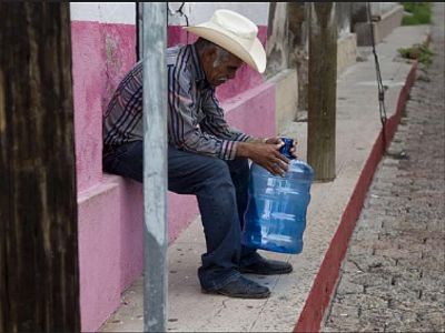 mexicano sin agua