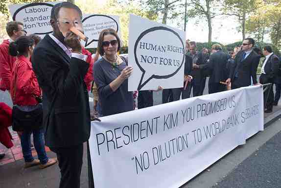 Fwd- protesta ONG en Bruselas ante Banco Mundial