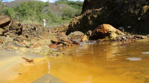 agua contaminada minera sta rosa mex