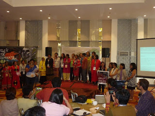 Taller mujeres filipinas